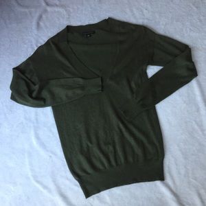 Banana Republic V Neck Sweater
